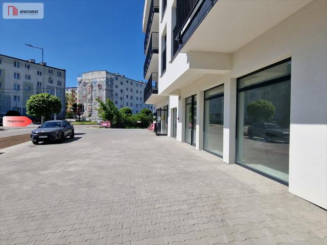 Lokal usługowy 96,66 m² z potencjałem na Osiedlu Tysiąclecia