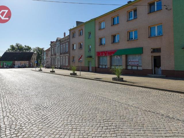 Lokal usługowy 118 m² z witrynami w centrum Wyrzyska