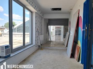 Lokal usługowy 120 m2 w centrum Skawiny z parkingiem