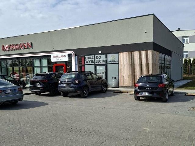 Lokal usługowy 125 m2 w Rynie, blisko sklepów