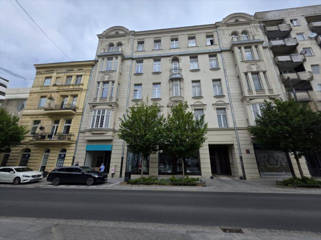 Lokal usługowy 125 m² w Łodzi polecam