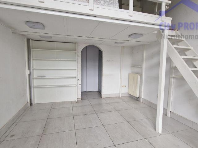 Lokal usługowy 23,7 m² na Ursynowie polecam!