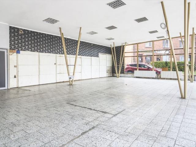 Lokal usługowy 212 m² z dużym potencjałem inwestycyjnym zapraszam