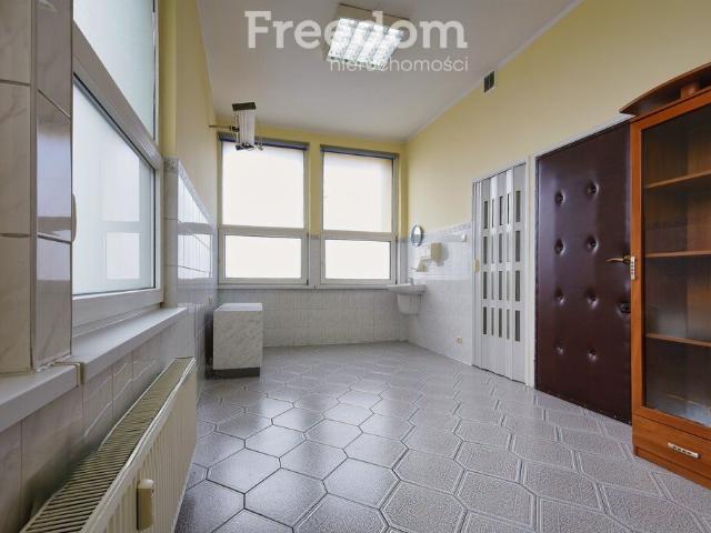 Lokal usługowy w centrum Lubawy, 41,95 m², niski czynsz