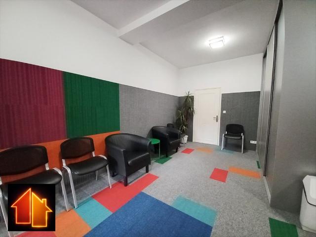 Lokal usługowy z częścią mieszkalną, 168 m², Żory