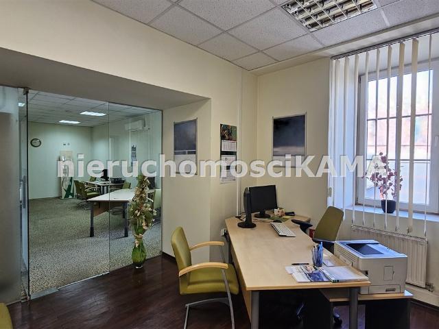 Lokal wynajmę, Bielsko Biała, Centrum, 67 m2, cena: 2 160 zł
