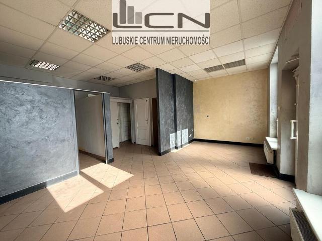 Lokal wynajmę, GORZÓW WIELKOPOLSKI,, 40 m2, cena: 1 700 zł