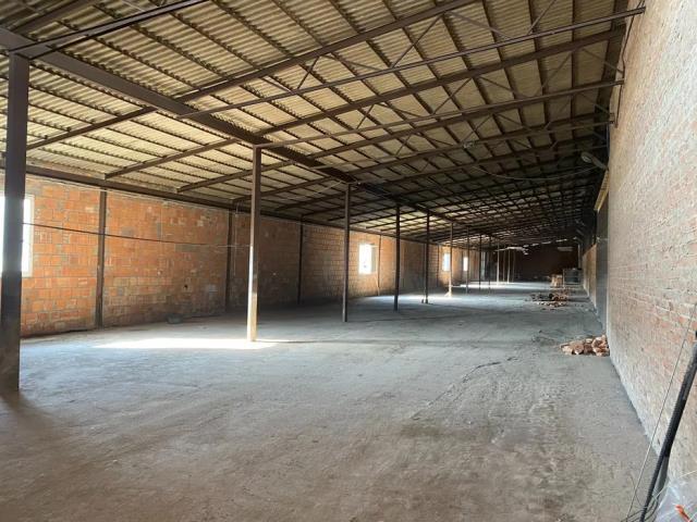 Lokal wynajmę, Kobyłka, 300 m2, cena: 8 100 zł