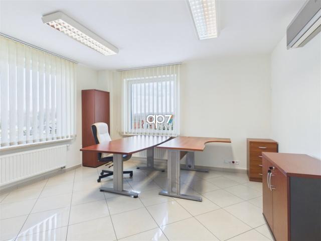 Lokal wynajmę, Kraków, Bieżanów Prokocim, 82 m2, cena: 6 500 zł