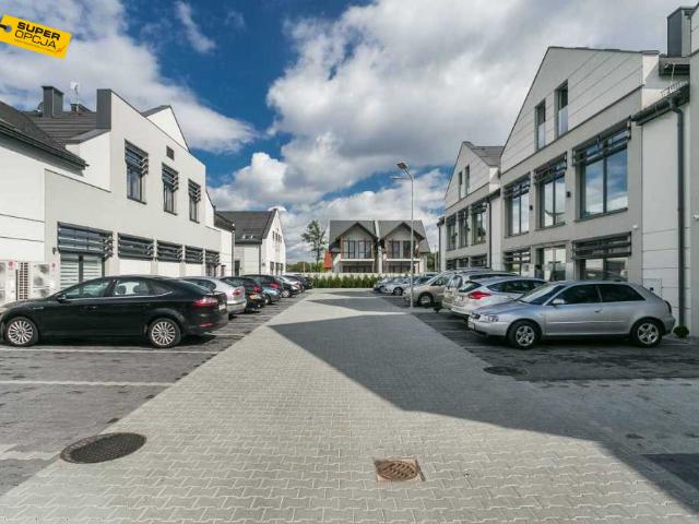 Lokal wynajmę, Kraków, Czyżyny, Longinusa Podbipięty, 149 m2, cena: 7 188 zł
