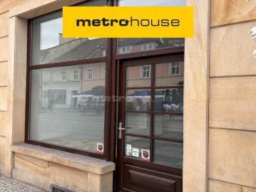 Lokal wynajmę, Oleśnica, Rynek, 18 m2, cena: 2 030 zł