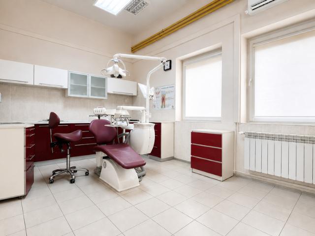 Lokal wynajmę, OSTRÓW,, 30 m2, cena: 1 500 zł