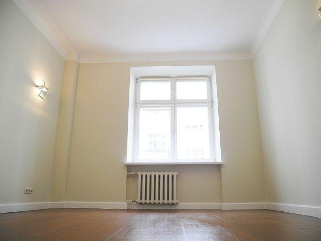 Lokal wynajmę, Warszawa, Śródmieście, 100 m2, cena: 10 750 zł