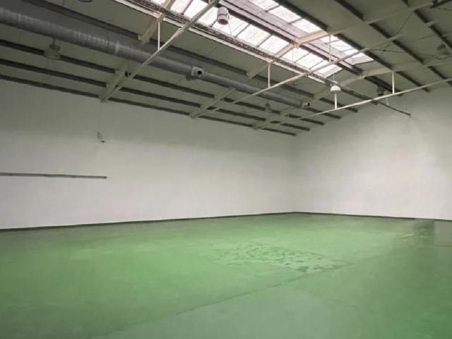 Lokal wynajmę, Wiązowna, 520 m2, cena: 24 300 zł