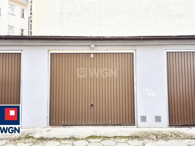 Lokal wynajmę, Tarnów, Piłsudskiego, 16 m2, cena: 400 zł