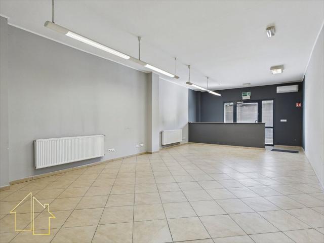 Lokal biurowy 140 m2 z parkingiem i klimatyzacją