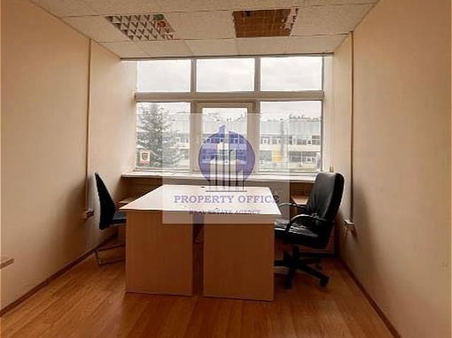 Lokal biurowy 17,16 m2 Bielany z dostępem do internetu