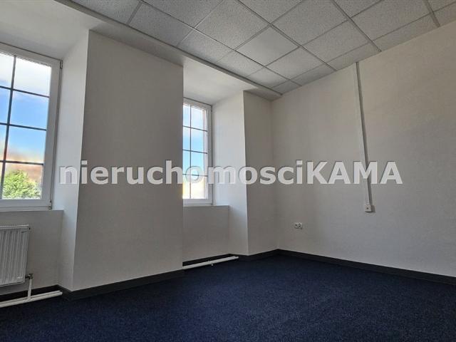 Na wynajem przestronny lokal biurowy 20 m² w centrum Bielska