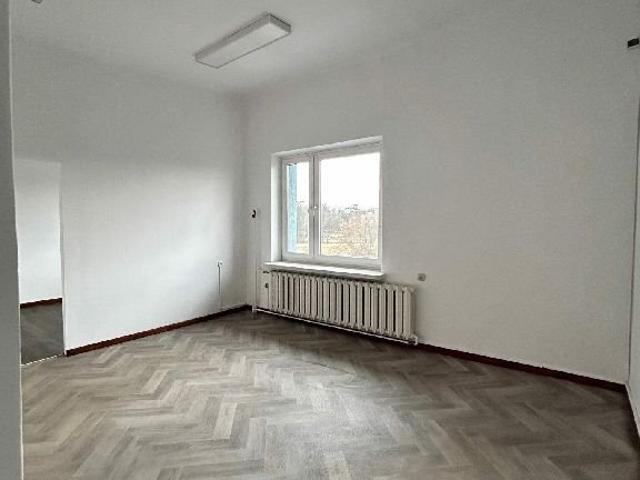 Lokal biurowy 31,5 m² w centrum Łodzi blisko Targowiska