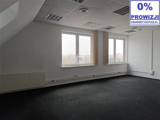 Lokal biurowy 51 m² przy rondzie Starzyńskiego polecam