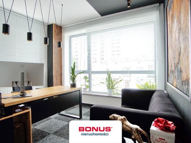 Lokal biurowy 60 m² z windą i parkingiem polecam