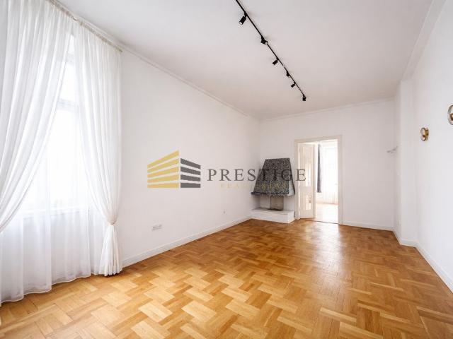 Lokal biurowy 95 m² z miejscem postojowym polecam