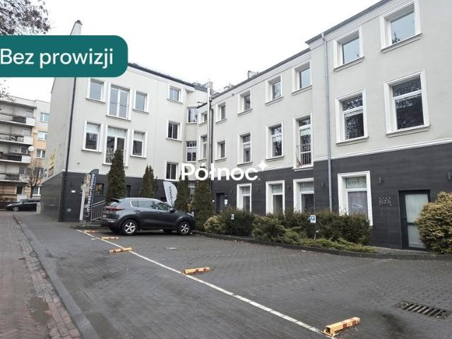 Wynajmę przestronny lokal biurowo usługowy 137 m² w centrum
