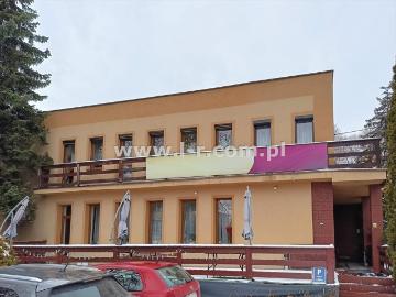 Lokal gastronomiczny 200 m2 z pełnym wyposażeniem i dużym parkingiem