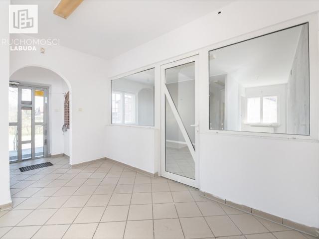 Lokal handlowo usługowy 48 m² przy głównej drodze Stężyca