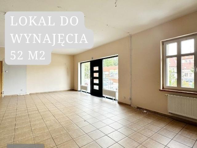 Lokal handlowo usługowy 52 m2 z witrynami centrum Namysłowa