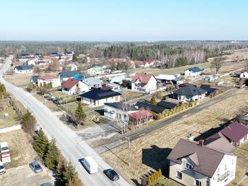 Lokal handlowo usługowy 61,8 m² z witryną i parkingiem