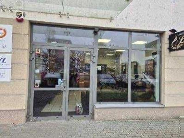 Lokal handlowo usługowy 76 m² na Wojska Polskiego polecam