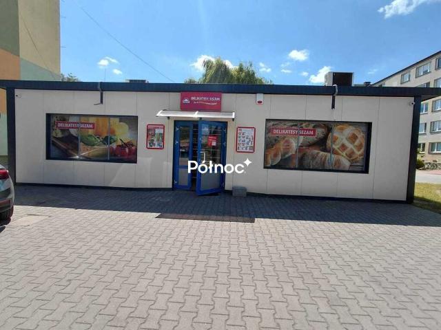 Lokal handlowo usługowy 100 m² w Sieradzu blisko centrum