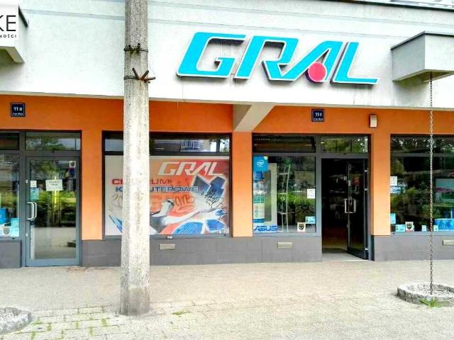 Lokal handlowo usługowy 175m z garażem, Śródmieście