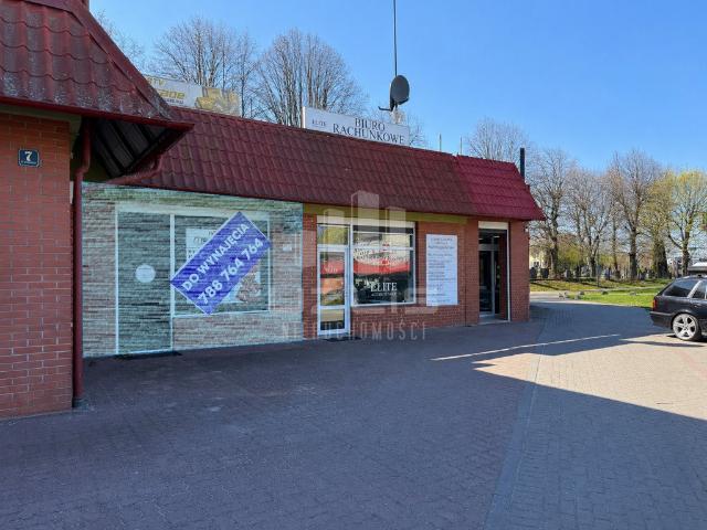 Lokal handlowo usługowy 20 m² z witrynami i parkingiem