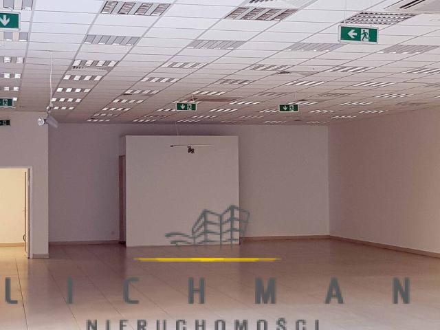 Lokal handlowo usługowy 299 m² w Łodzi polecam