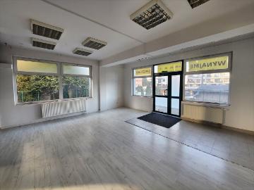 Lokal handlowy 62 m2 z dużymi witrynami i możliwością aranżacji