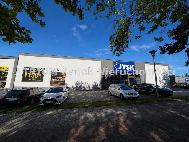 Lokal handlowy 1150 m² przy głównej ulicy polecam