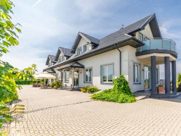 Lokal sprzedam, Trojaczkowice, 634 m2, cena: 3 100 000 zł