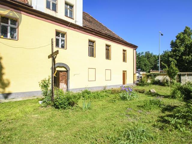 Lokal sprzedam, Świdnica, Saperów, 900 m2, cena: 1 400 000 zł