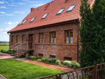 Lokal sprzedam, ZARZECZE, SPOKOJNA,, 400 m2, cena: 1 350 000 zł