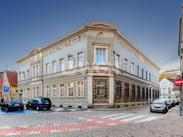 Lokal sprzedam, Zielona Góra, Plac Pocztowy, 3500 m2, cena: 2 100 000 zł
