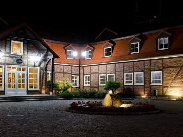 Lokal sprzedam, Budzyń, Leśn, 1615 m2, cena: 10 700 000 zł