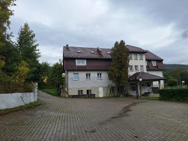 Lokal sprzedam, LĄDEK ZDRÓJ, Klonowa, 604 m2, cena: 533 700 zł