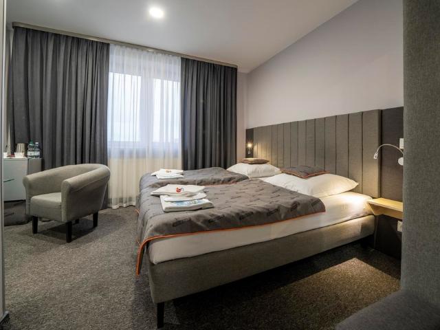 Lokal sprzedam, OPOLE, GRUDZICE,, 665 m2, cena: 3 600 000 zł