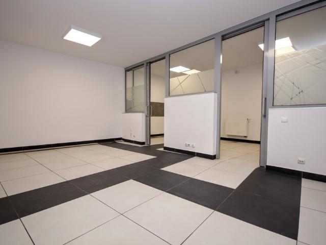Lokal sprzedam, RZESZÓW, Eugeniusza Kwiatkowskiego, 80 m2, cena: 680 000 zł