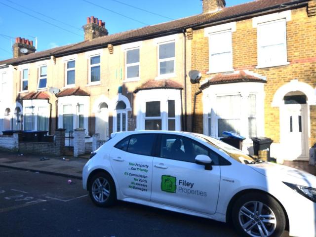 Lopen Road, Edmonton N18, 3 bed property to rent, £2,250 pcm | PrimeLocation