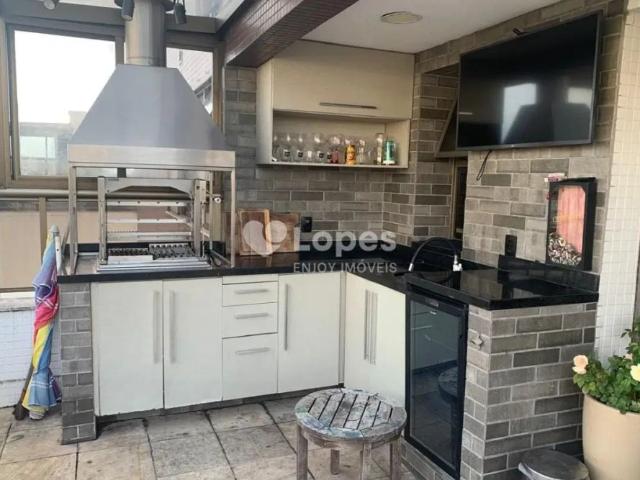 Lopes Enjoy Imóveis Aluga Cobertura com 4 quartos e 245m2 na Barra Olímpica