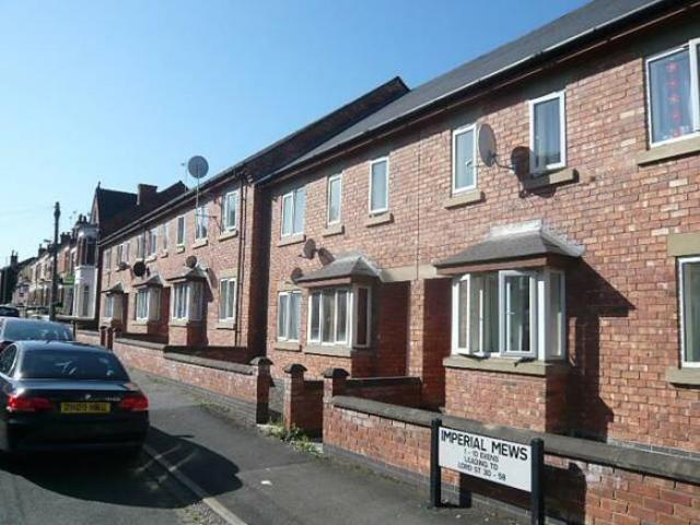 Lord Street, Crewe CW2 2 bed apartment to rent £750 pcm £173 pw