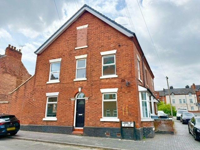 Lord Street, Crewe CW2, 4 bed property to rent, £1,200 pcm | PrimeLocation